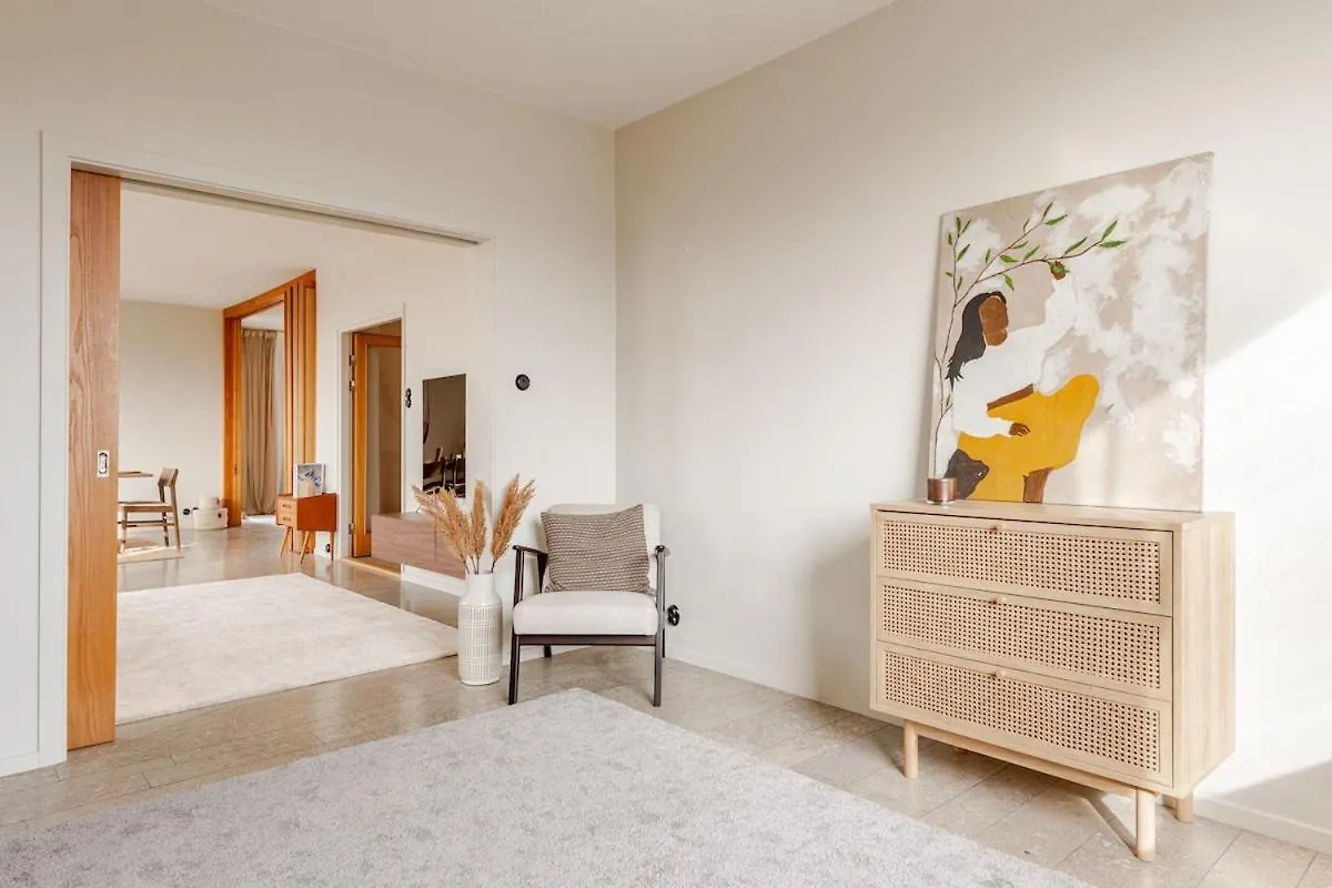 180 Sqm 5Br Apartment With Stunning View In Oestermalm Stockholm Sweden